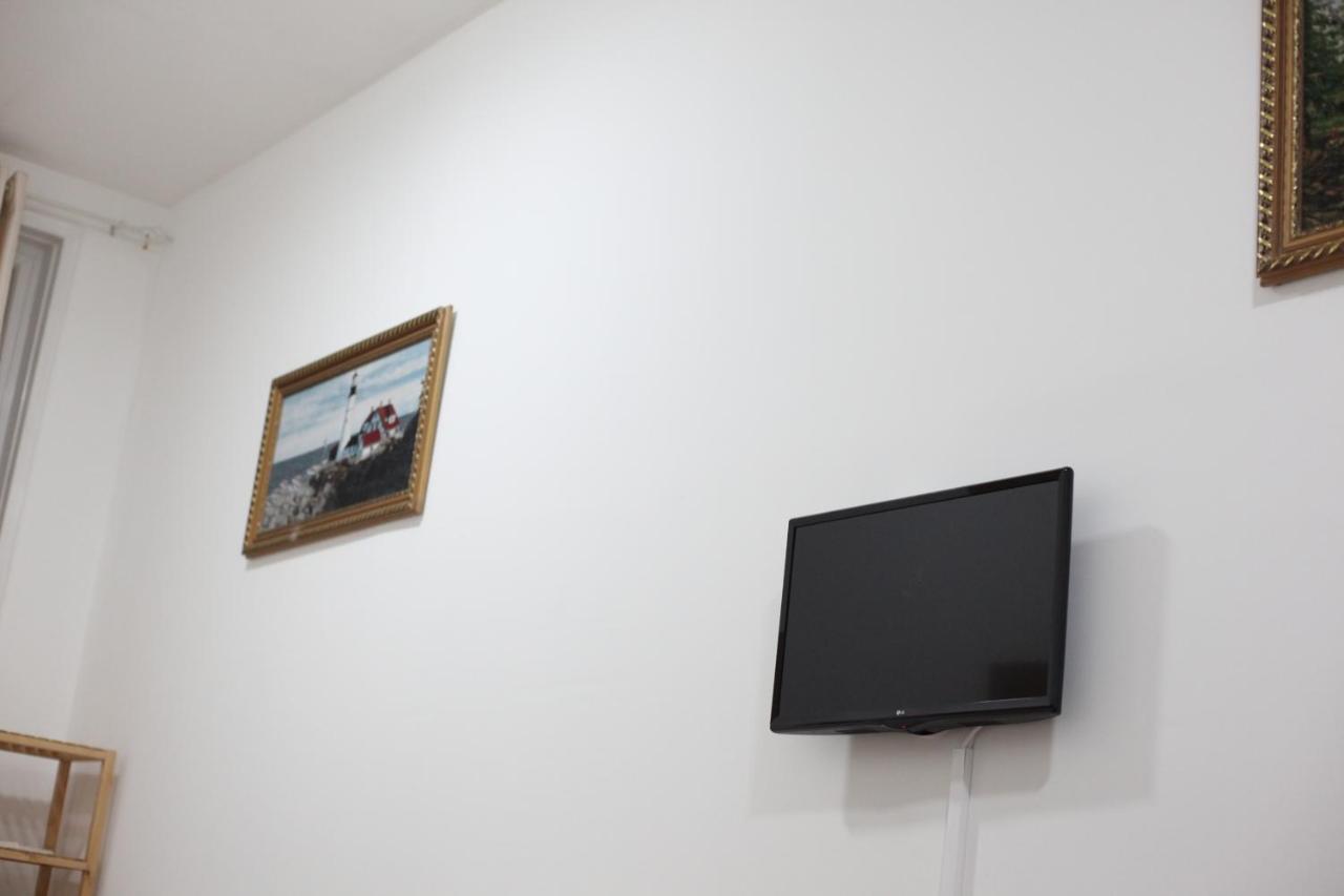 Oyo New City Lodge Лондон Экстерьер фото